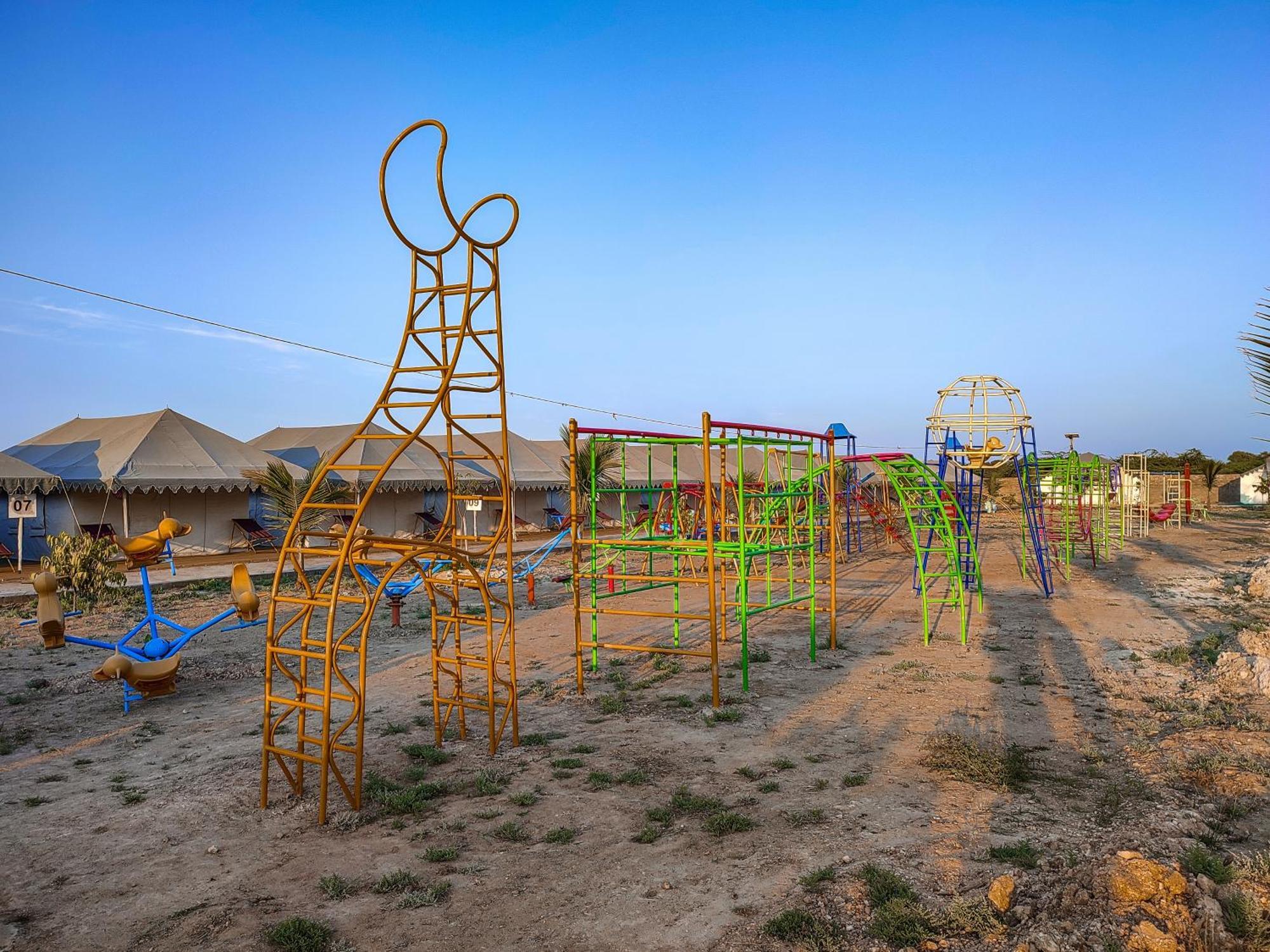 Dholavira Tourism Resort Esterno foto