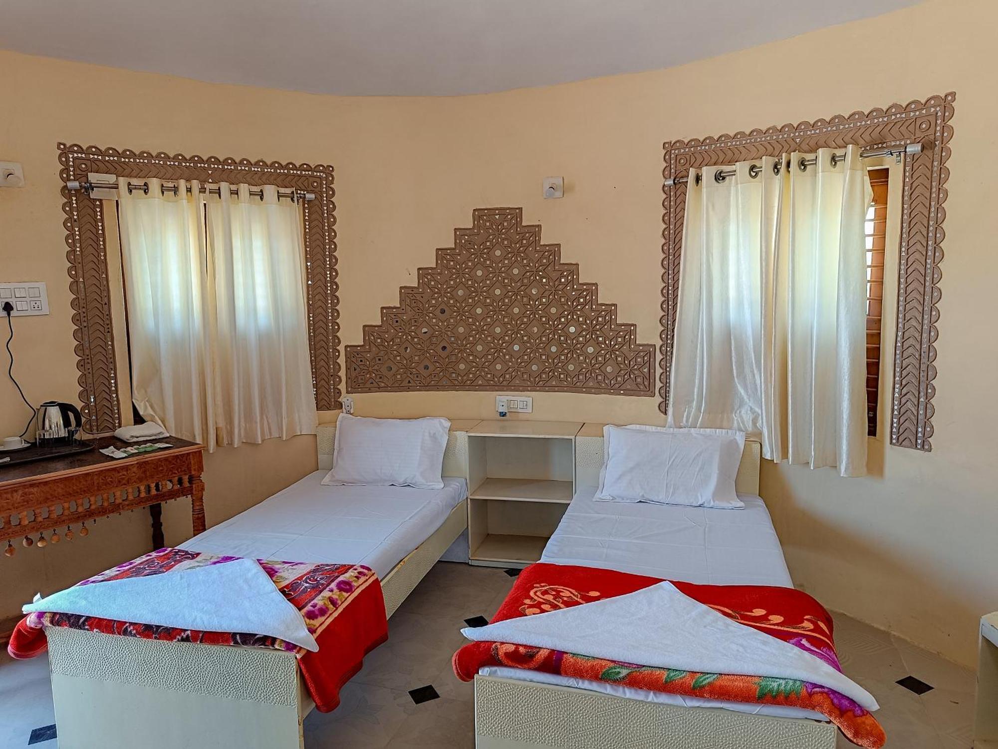 Dholavira Tourism Resort Esterno foto
