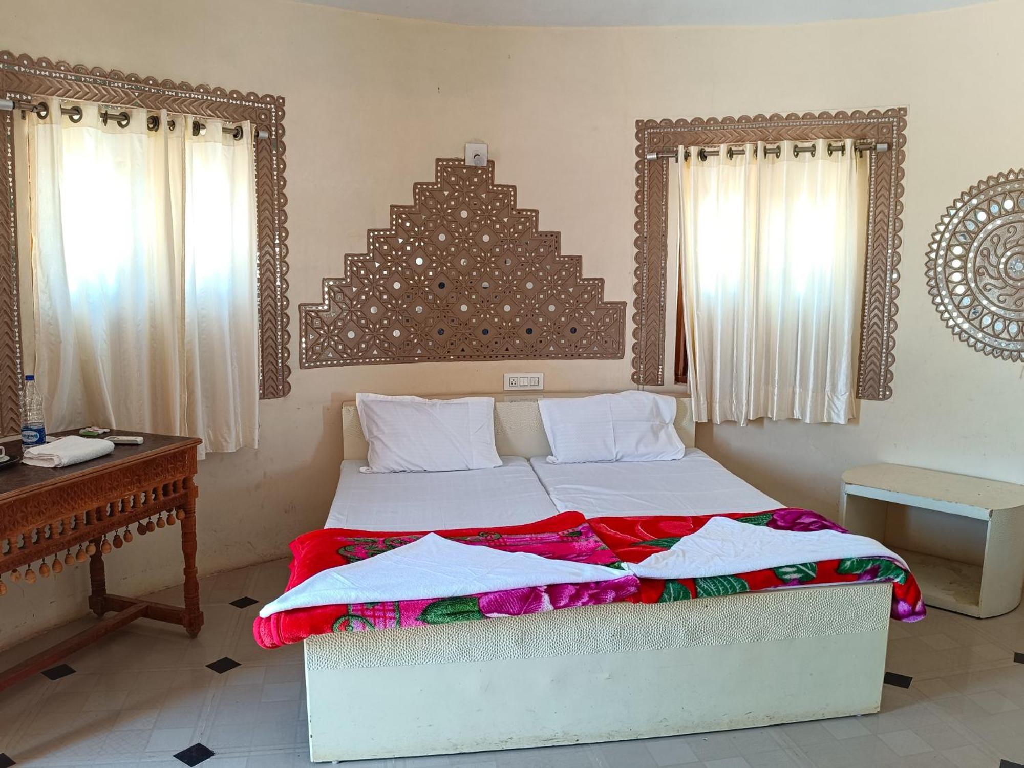 Dholavira Tourism Resort Esterno foto