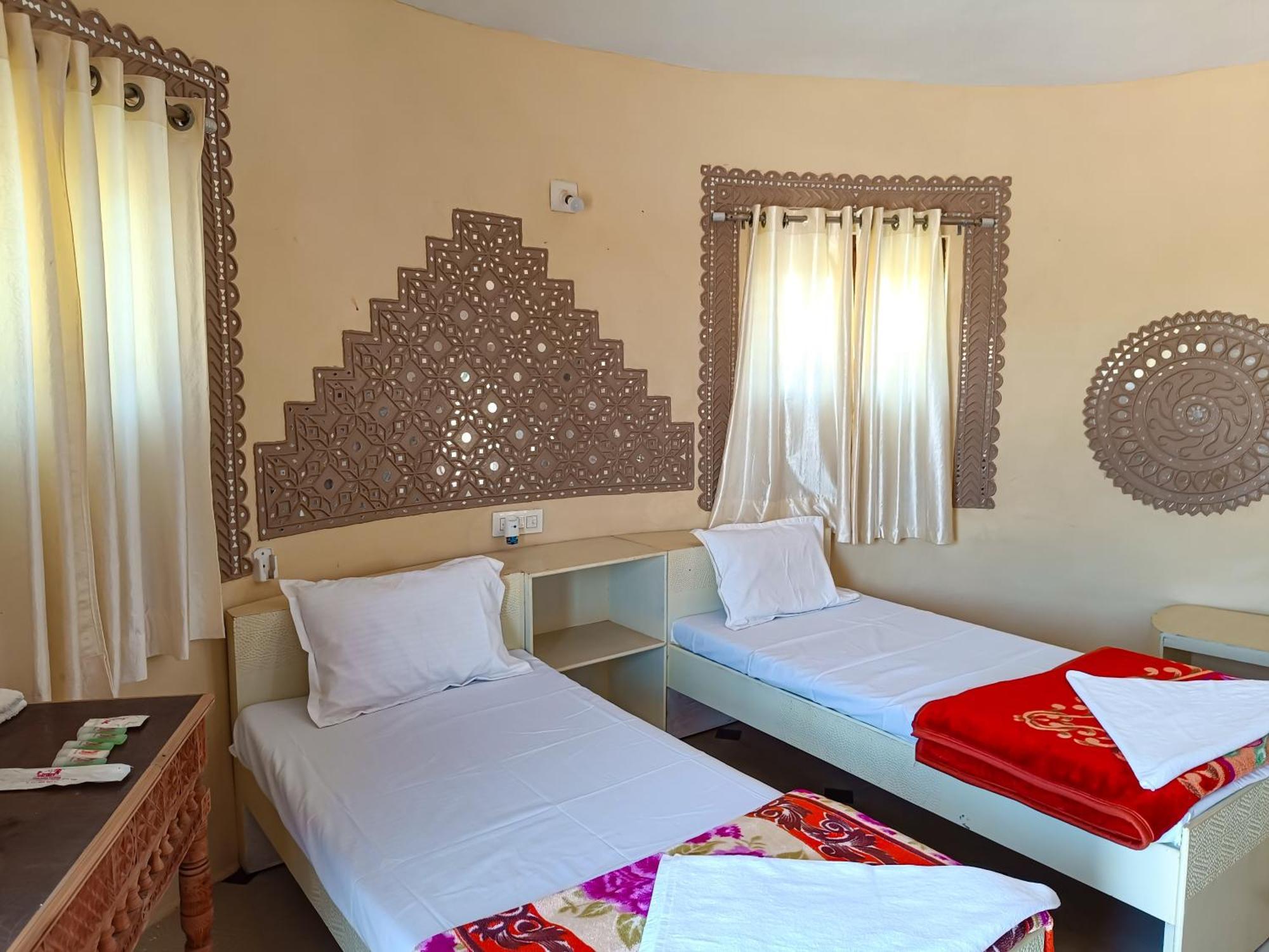 Dholavira Tourism Resort Esterno foto