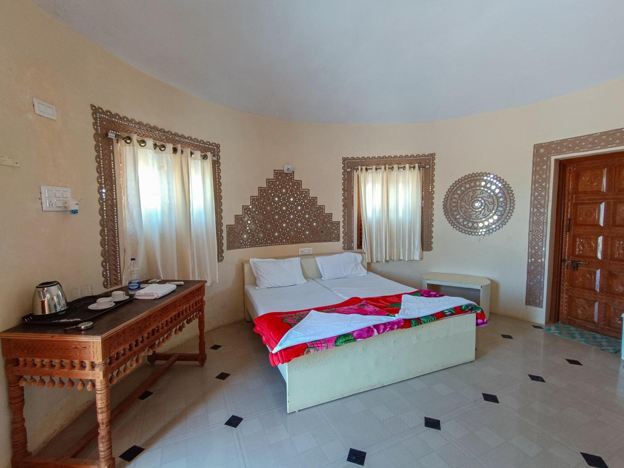 Dholavira Tourism Resort Esterno foto